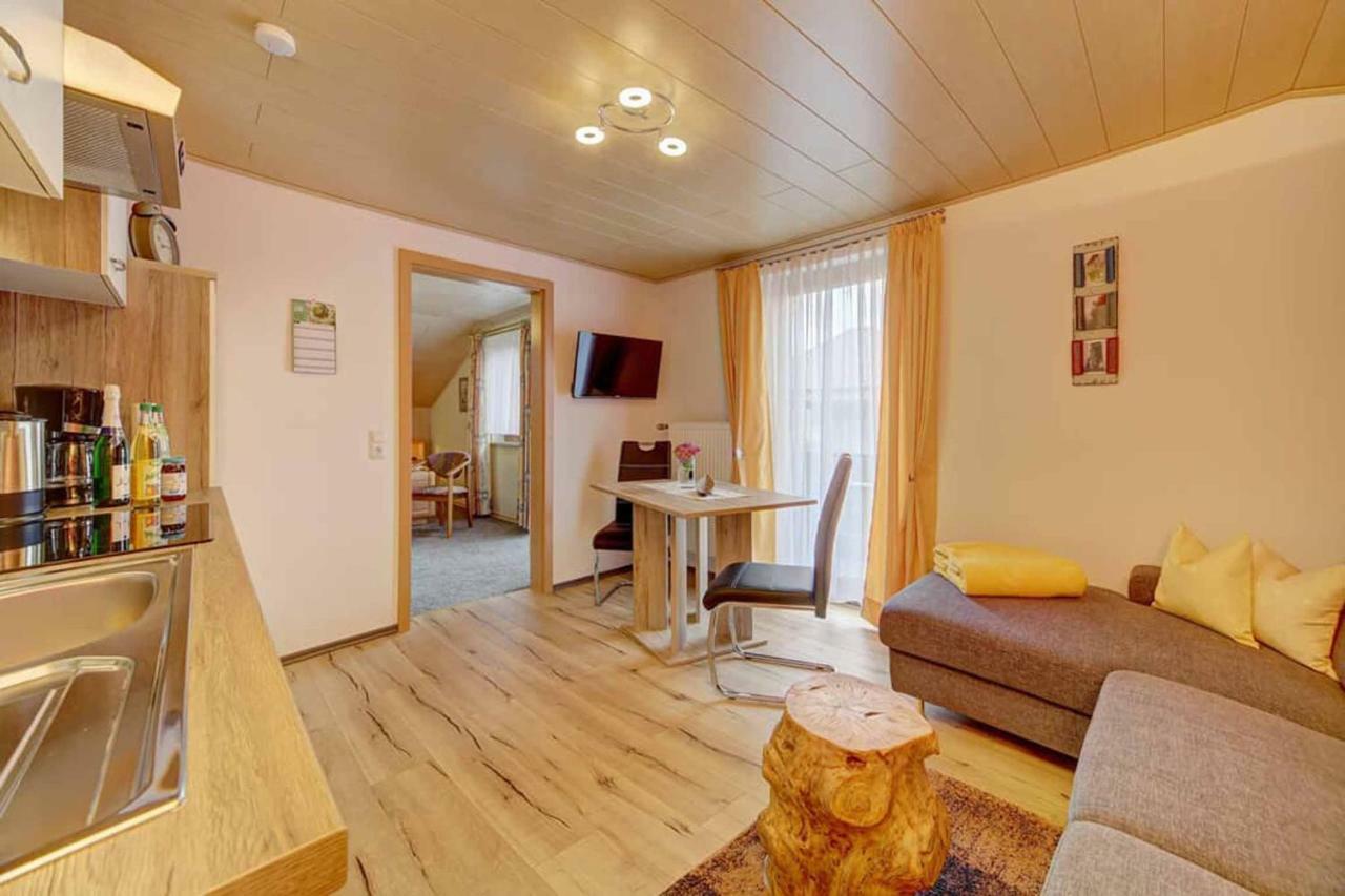 Gaestehaus Schmalzreich Lam Exteriör bild